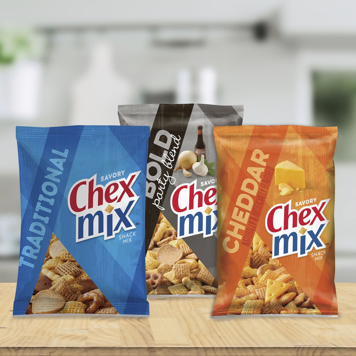 Chex Mix Snack Mix, Turtle, Indulgent Snack Bag, 8 Oz
