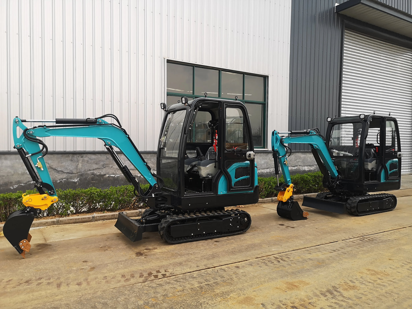 SYNBON SY601.8 Mini Digger Enclosed Cabin 1.8Ton Crawler Excavator 2021