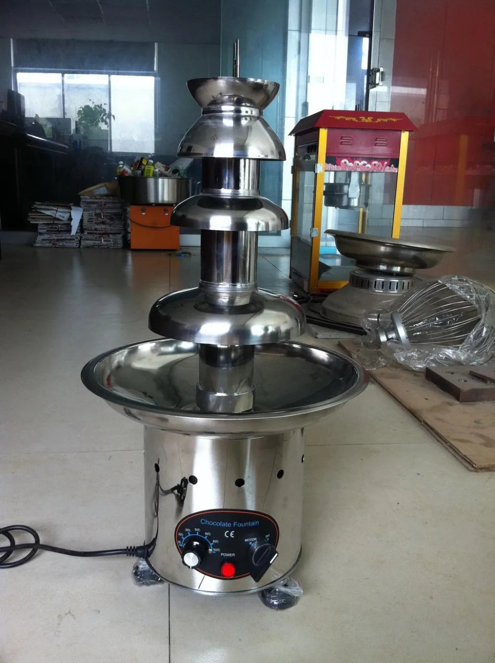 Stainless steel magnetic field impeller thermostat commercial four-layer chocolate fountain waterfall machine