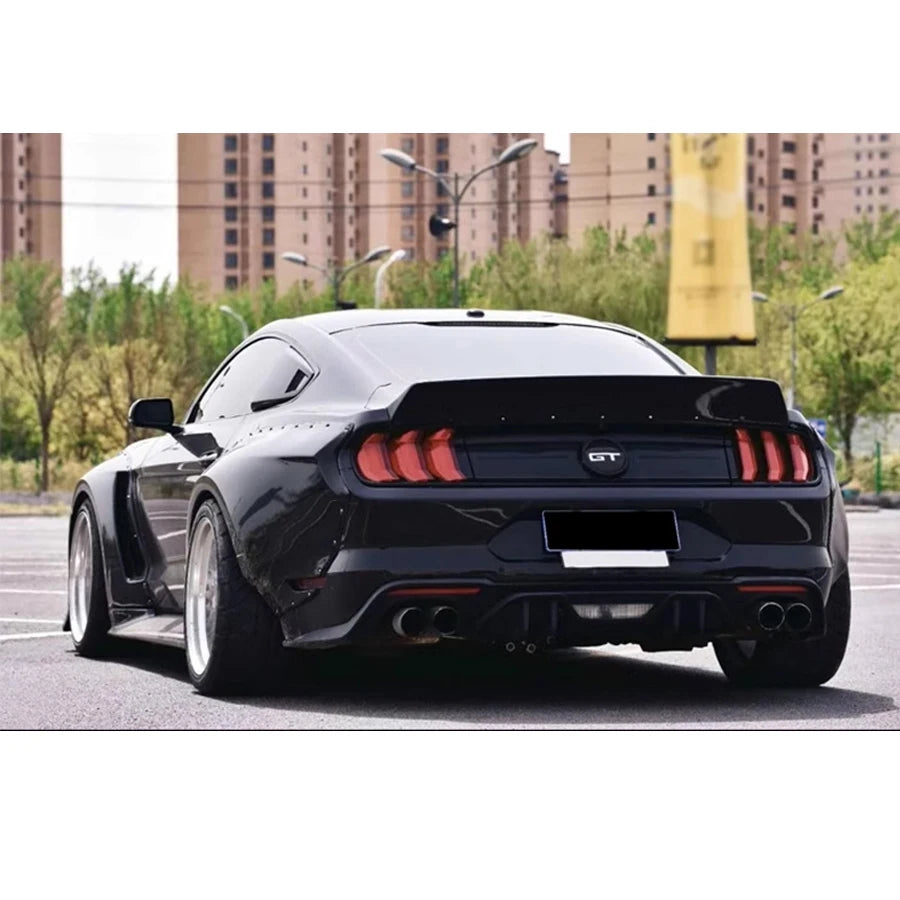 For Mustang High Quality CD Style Wide Body Kit for Ford Mustang Tuning Aerodynamic Performance Kit Front Bumper Lip Spoiler