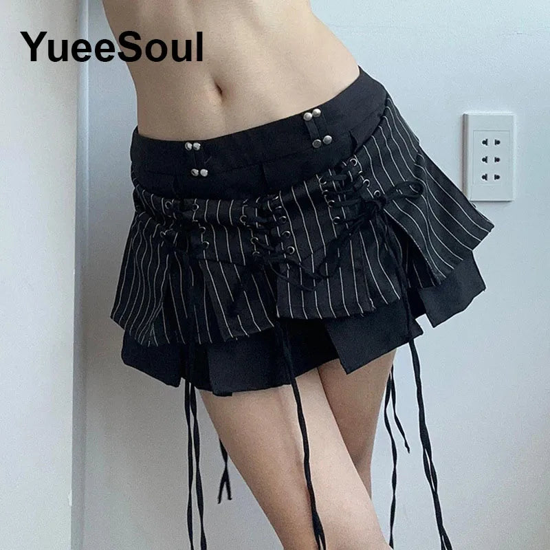 Gothic Mini Skirts 2024 New Harajuku Punk Goth Dark Grunge Y2K High Waist Women Skirts 2000s High Street Women's Skirt