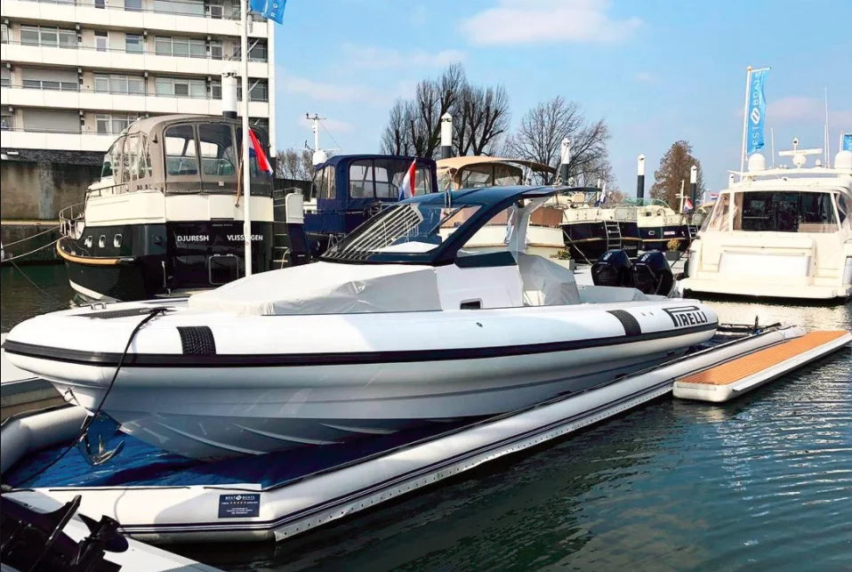 Inflatable dry boat dock