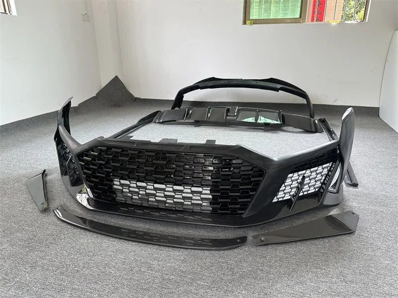 The car parts of Audi R8 have been changed to Capr style performance in 2016, 2017, and 2018. The R8 comes with front and rear b