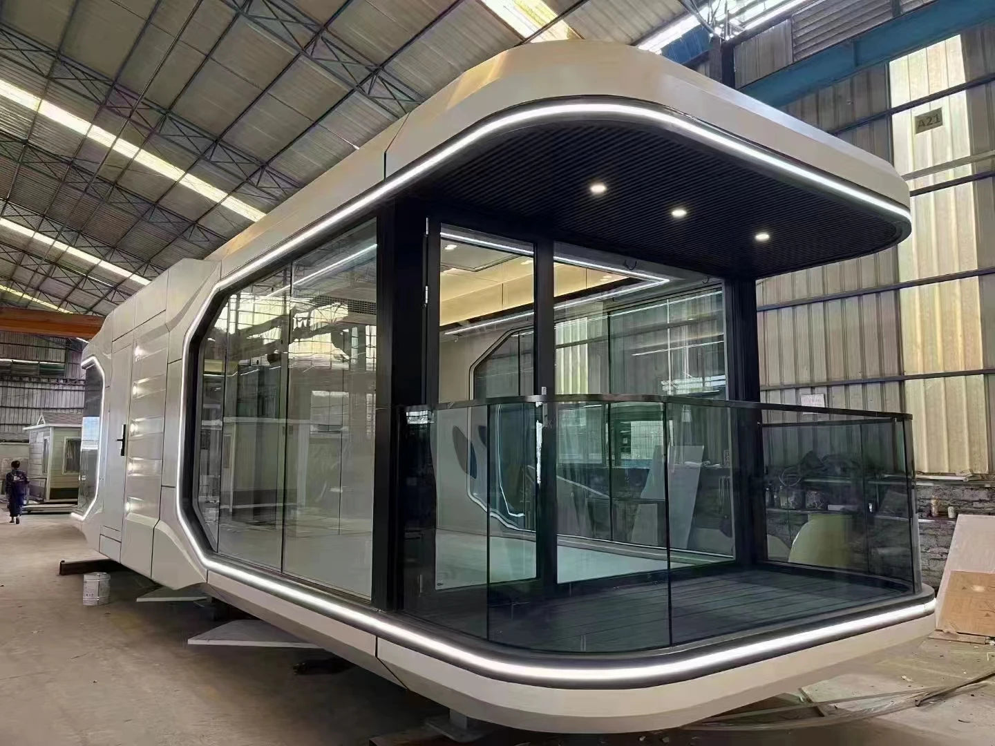 Steel frame tent space capsule cabin,Prefab apple cabin Hotel, Tiny Mobile Working House Office Pod Cabin Villa