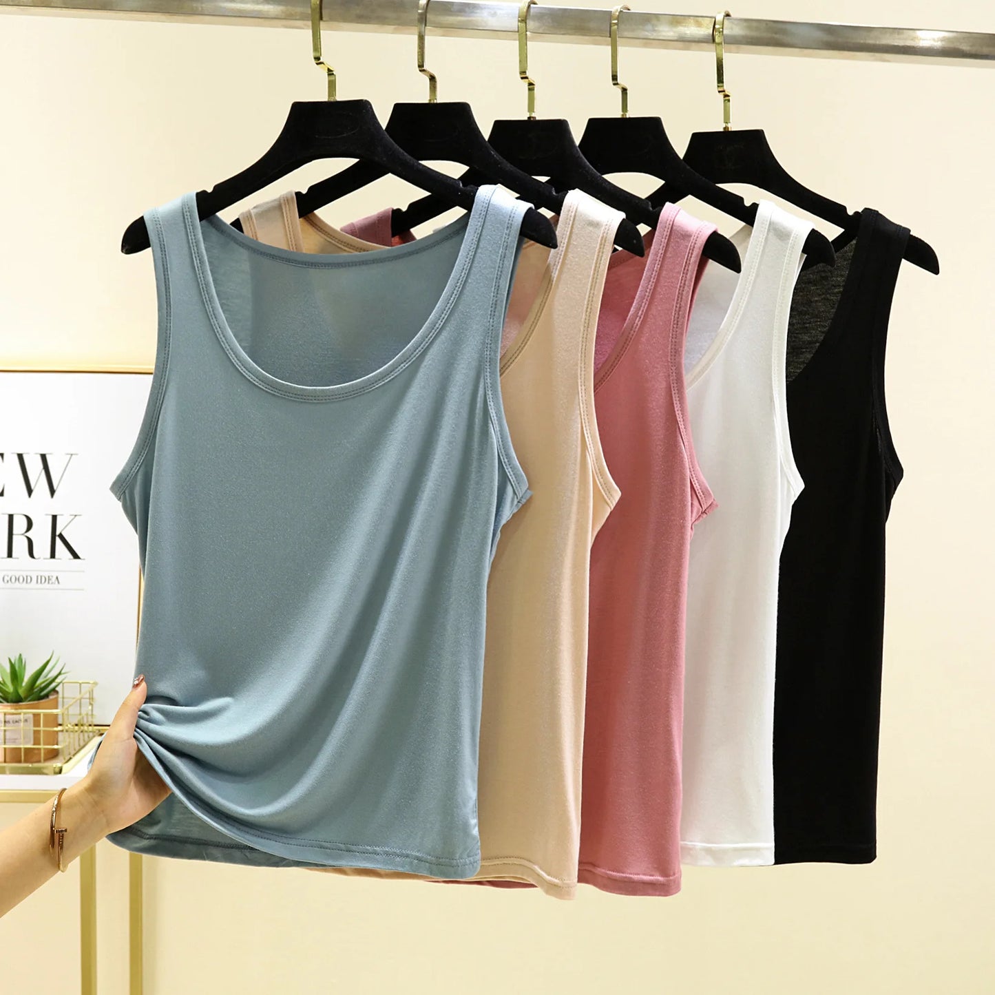 Solid color O-Neck Tank Tops Plus size Summer women's T-shirt Sleeveless basic Camis Tee Top all match