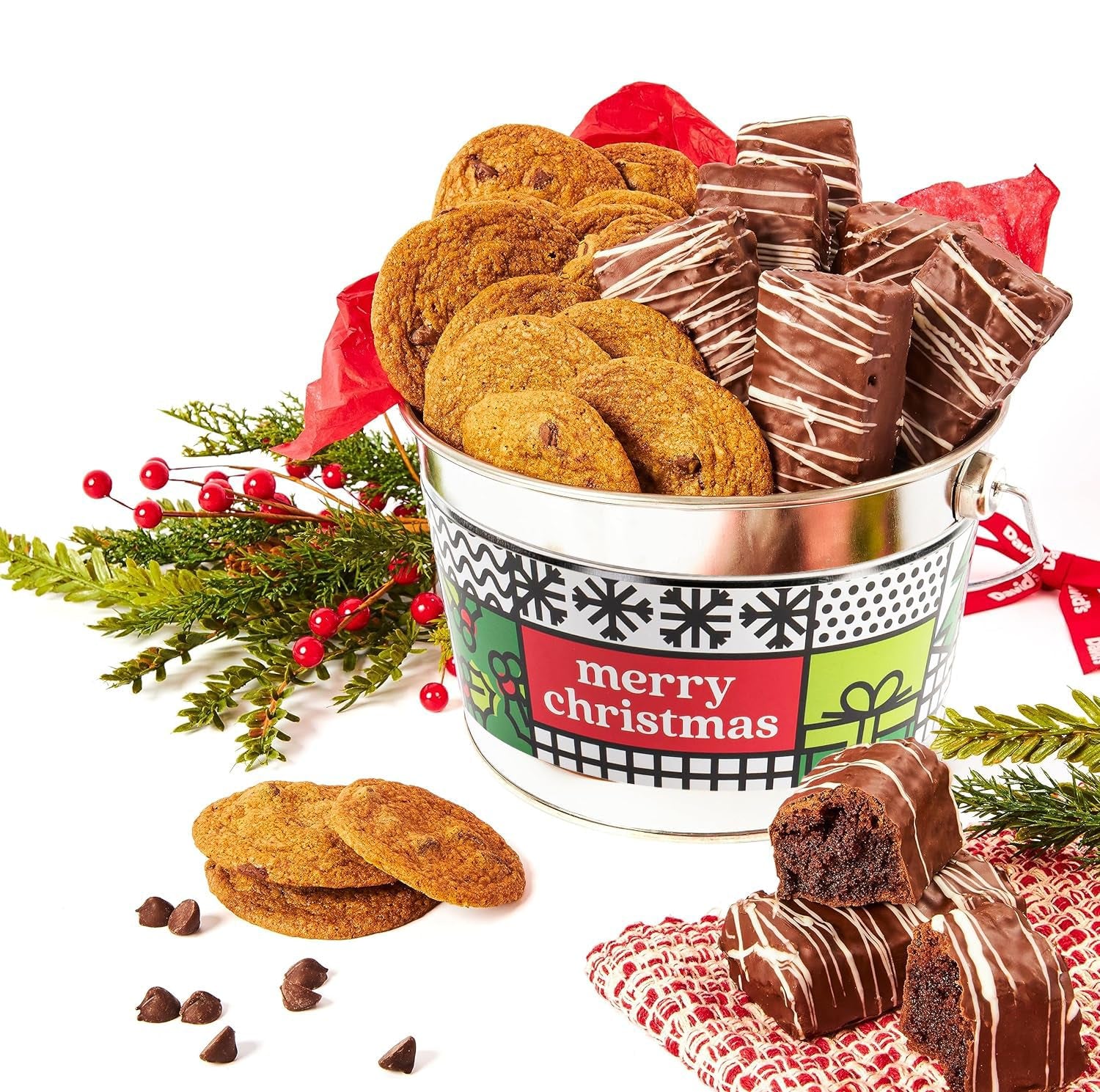 David’S Cookies Merry Christmas Fresh Baked Gourmet Thin Crispy Cookies and Chocolate Covered Brownies – Signature Crispy & Delicious Chocolate Chip Cookies & Mini Brownies - Made of Fresh Ingredients and Comes in a Merry Christmas Themed Bucket 1.3 Lbs